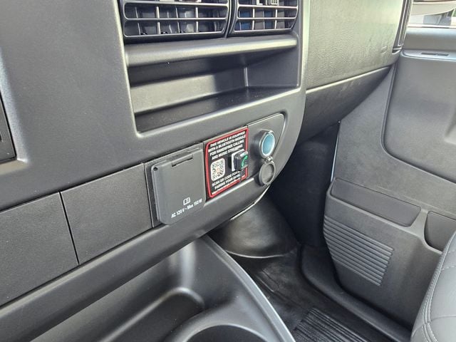 New 2026 Chevrolet Express 2500 Work Van - photo - 21
