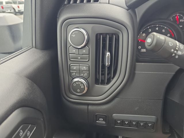 New 2026 GMC Sierra 3500HD Pro - photo - 13