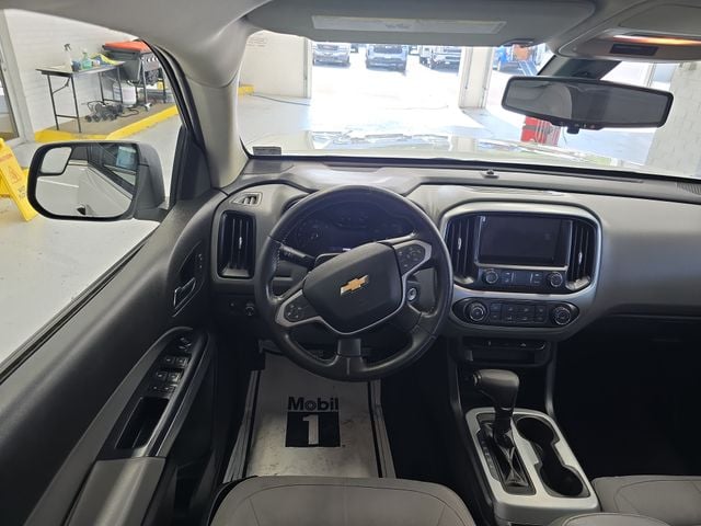 Pre-Owned 2020 Chevrolet Colorado LT - photo - 11