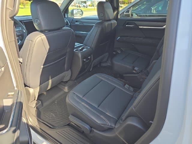 New 2027 GMC Acadia Elevation - photo - 9