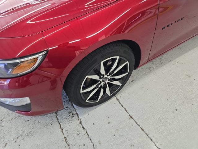 Pre-Owned 2025 Chevrolet Malibu RS - photo - 8