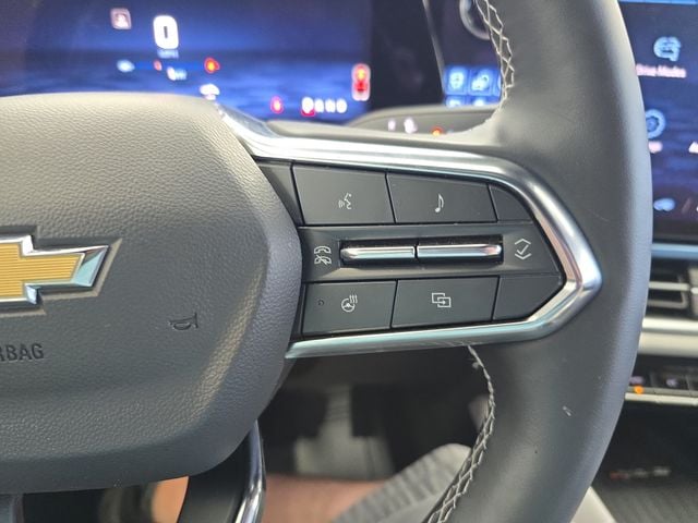 Pre-Owned 2025 Chevrolet Equinox EV LT - photo - 17