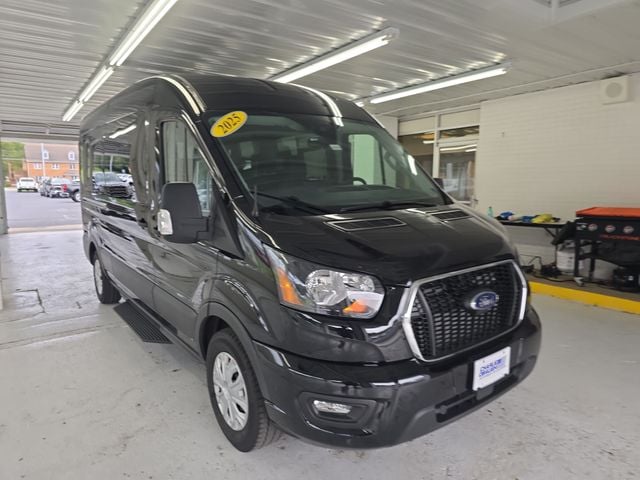 Pre-Owned 2025 Ford Transit-350 XLT - photo - 9