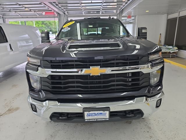 Pre-Owned 2024 Chevrolet Silverado 2500HD LT - photo - 7