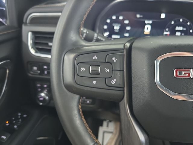 Pre-Owned 2023 GMC Yukon AT4 - photo - 18