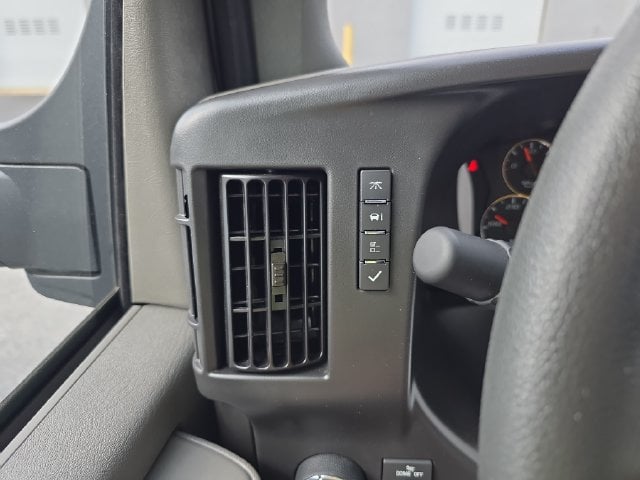New 2025 GMC Savana Cutaway 4500 4500 Van - photo - 14