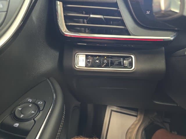 Pre-Owned 2025 Buick Envision Preferred - photo - 19