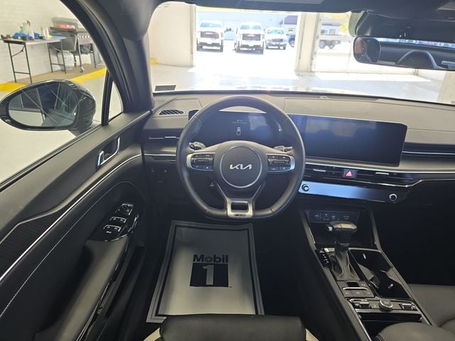 Pre-Owned 2025 Kia K5 GT-Line - photo - 11