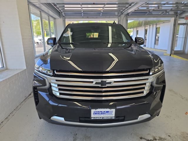 Pre-Owned 2024 Chevrolet Suburban High Country - photo - 7