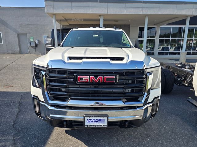 New 2026 GMC Sierra 3500HD Pro - photo - 7