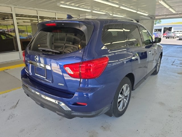 Pre-Owned 2019 Nissan Pathfinder S - photo - 4
