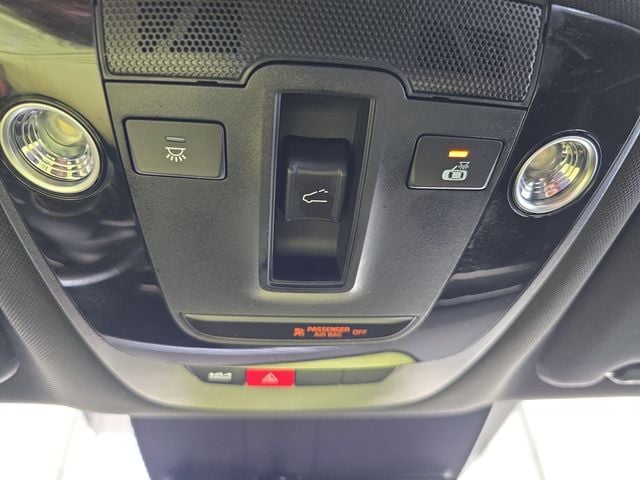 Pre-Owned 2025 Kia K5 GT - photo - 22