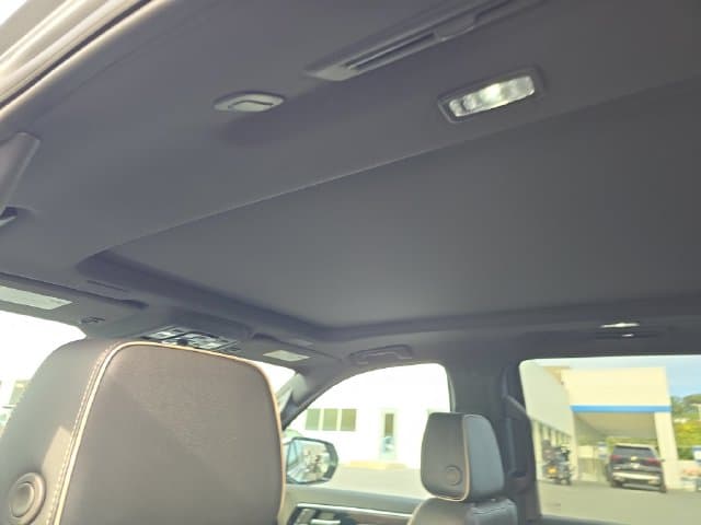 New 2026 Chevrolet Tahoe Premier - photo - 13
