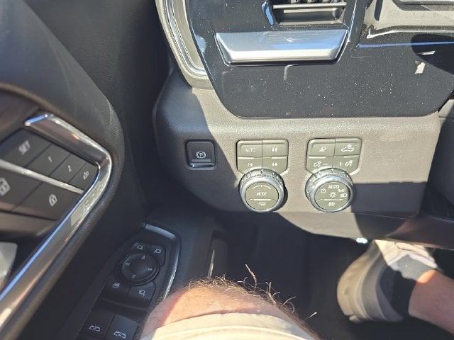 New 2026 GMC Sierra 1500 SLT - photo - 19