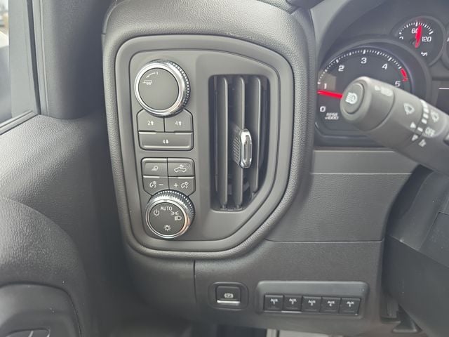 New 2026 GMC Sierra 3500HD Pro - photo - 13