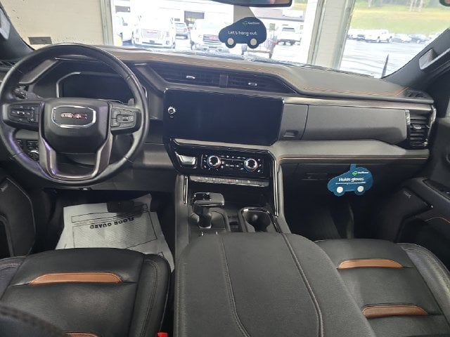 Pre-Owned 2024 GMC Sierra 1500 AT4 - photo - 10