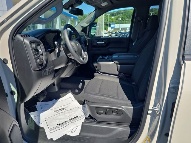 New 2026 Chevrolet Silverado 2500HD Custom - photo - 13