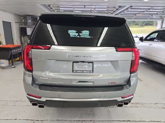 Pre-Owned 2025 GMC Yukon Denali - photo - 3