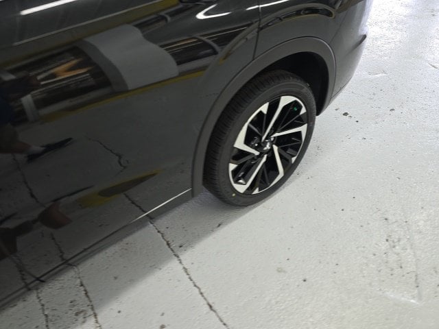 Pre-Owned 2024 Mitsubishi Outlander SEL - photo - 5