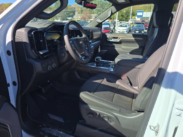 New 2026 Chevrolet Silverado 1500 High Country - photo - 14