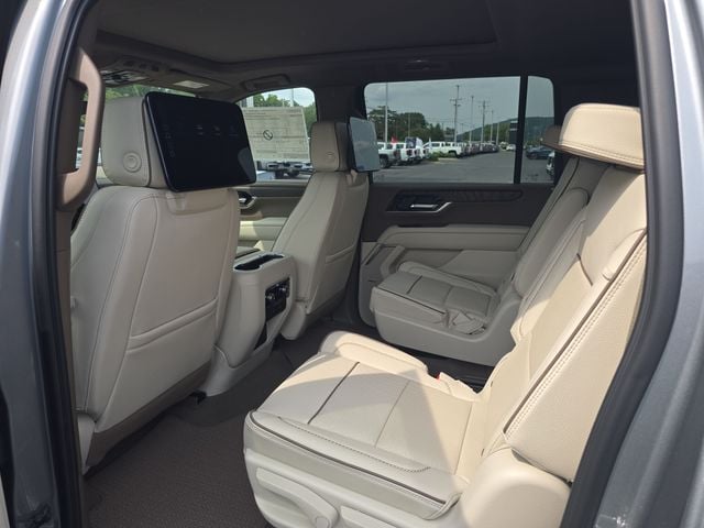 New 2026 GMC Yukon XL Denali - photo - 8