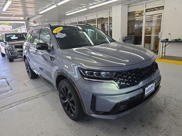 Pre-Owned 2023 Kia Sorento SX - photo - 6