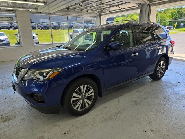 Pre-Owned 2019 Nissan Pathfinder S - photo - 1