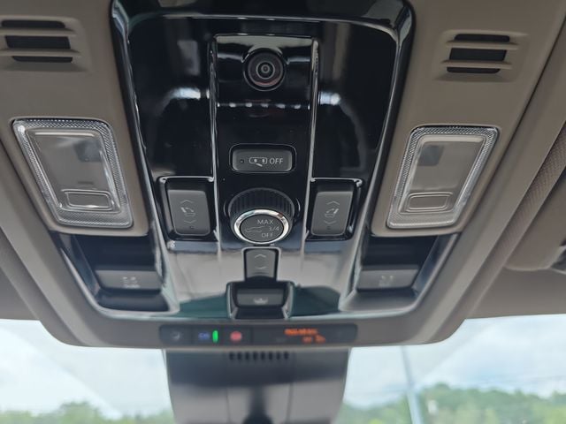 New 2026 GMC Yukon XL Denali - photo - 22