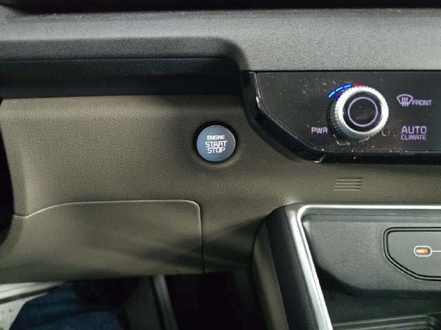 Pre-Owned 2025 Kia Carnival Hybrid EX - photo - 23