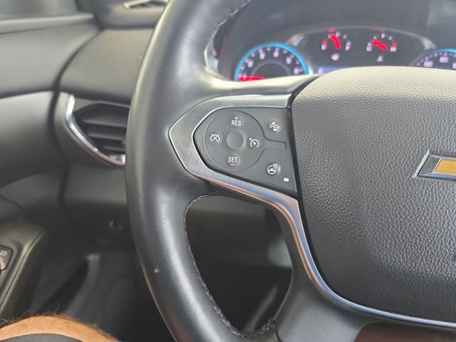 Pre-Owned 2023 Chevrolet Traverse LT Leather - photo - 21