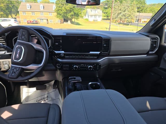 New 2026 GMC Sierra 1500 SLT - photo - 9