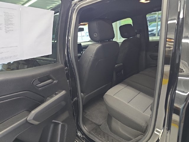 Pre-Owned 2024 Chevrolet Colorado Trail Boss - photo - 9