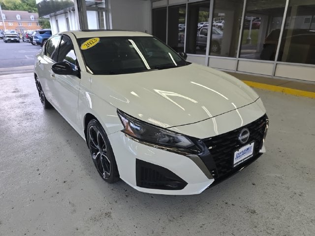 Pre-Owned 2023 Nissan Altima 2.5 SR - photo - 6