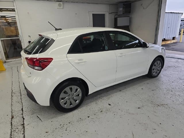 Pre-Owned 2020 Kia Rio S - photo - 5