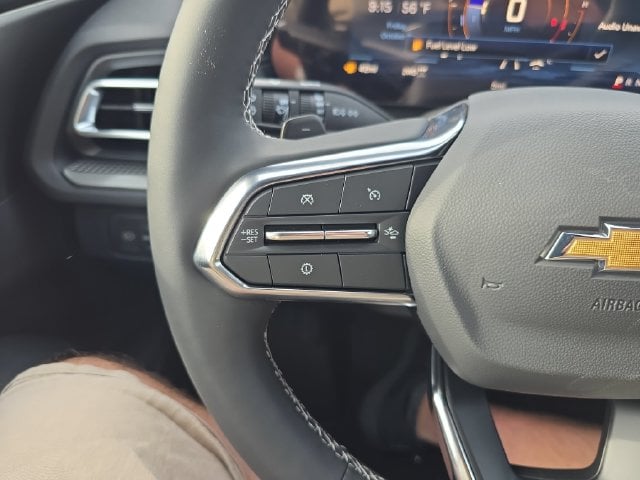 New 2027 Chevrolet Traverse LT - photo - 18