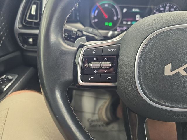 Pre-Owned 2023 Kia Sorento Hybrid EX - photo - 18