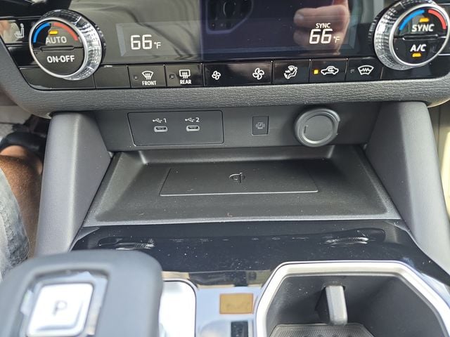 Pre-Owned 2025 Mitsubishi Outlander Trail Edition - photo - 21