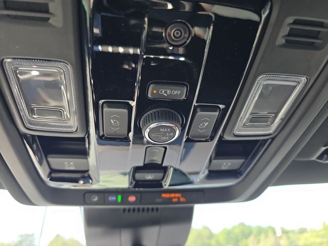 New 2026 GMC Yukon XL AT4 - photo - 23