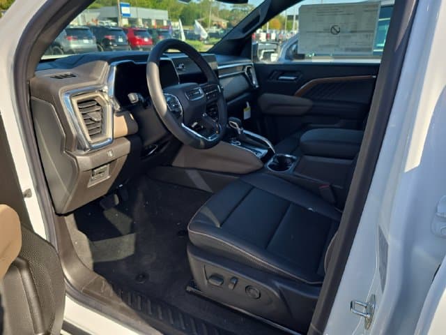 New 2026 GMC Canyon Denali - photo - 13