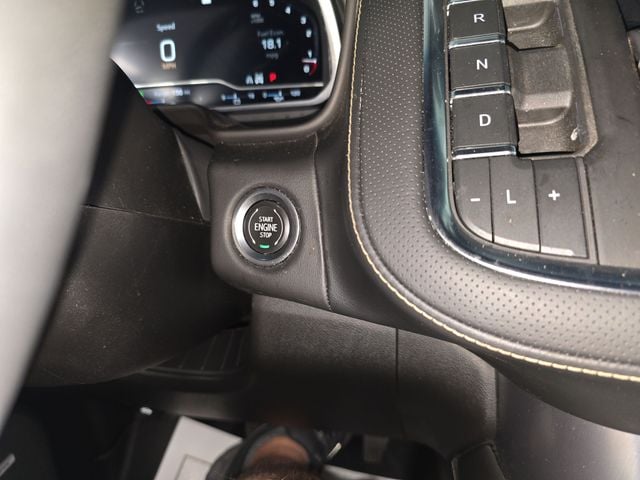 Pre-Owned 2023 GMC Yukon SLT - photo - 24
