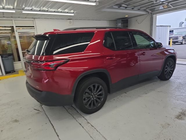 Pre-Owned 2023 Chevrolet Traverse RS - photo - 5