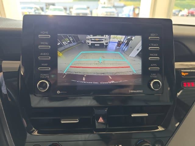 Pre-Owned 2022 Toyota Camry SE - photo - 15