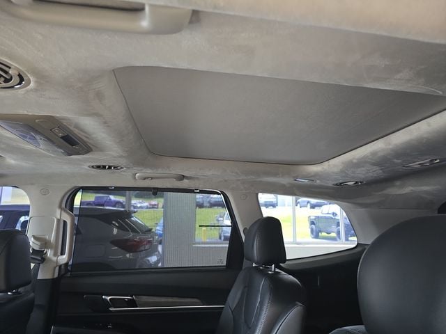 Pre-Owned 2022 Kia Telluride SX - photo - 13