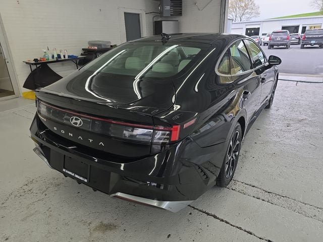 Pre-Owned 2025 Hyundai Sonata SEL - photo - 4