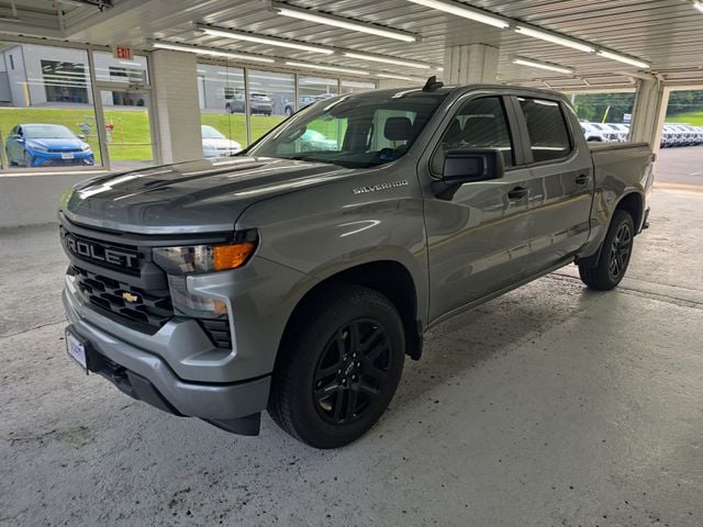 Pre-Owned 2023 Chevrolet Silverado 1500 Custom - photo - 1