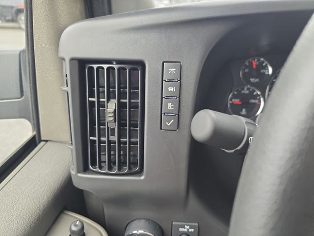 New 2026 GMC Savana 2500 Work Van - photo - 19