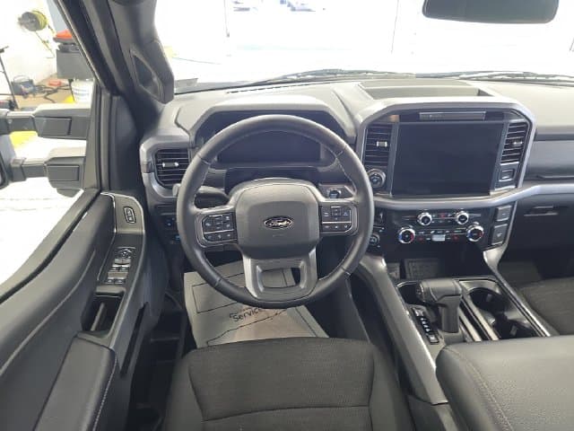 Pre-Owned 2025 Ford F-150 XLT - photo - 11