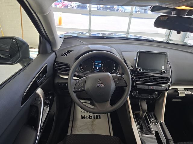New 2026 Mitsubishi Eclipse Cross LE - photo - 11