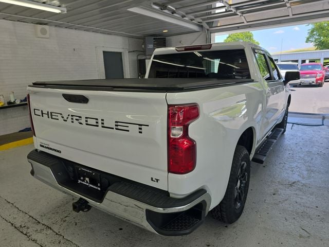 Pre-Owned 2023 Chevrolet Silverado 1500 LT - photo - 4