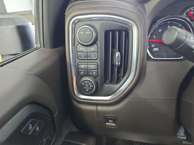 Pre-Owned 2023 Chevrolet Silverado 2500HD LTZ - photo - 19